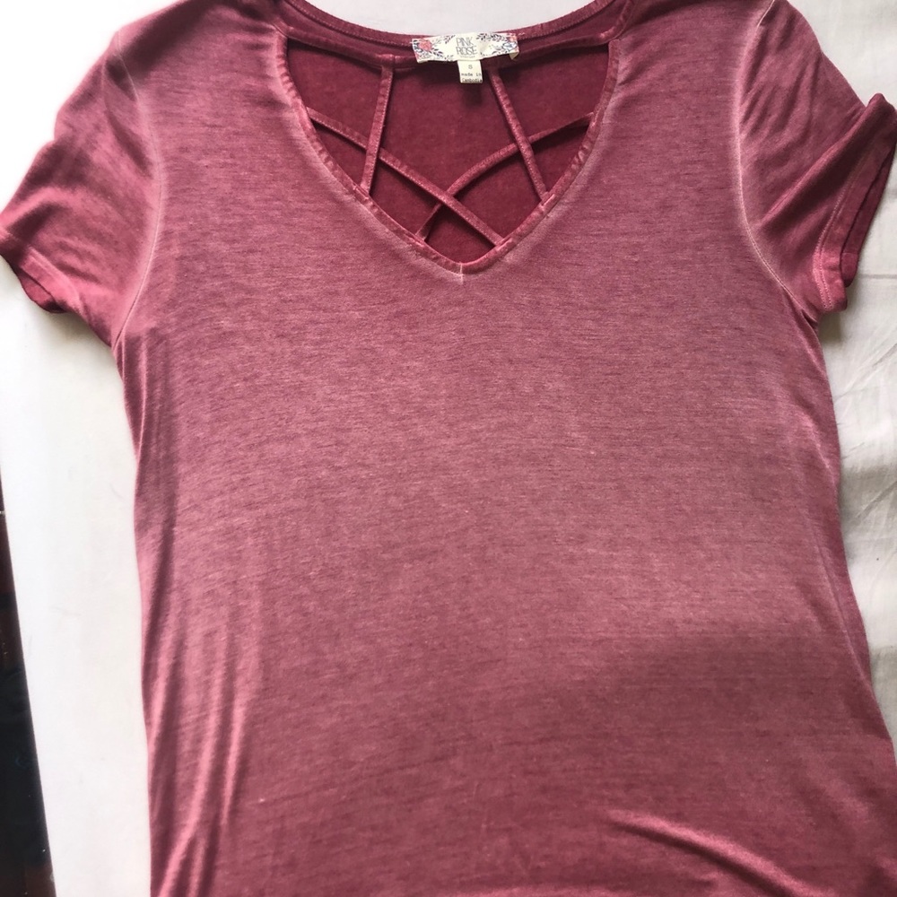 T-Shirt with Geometric Cut Out
